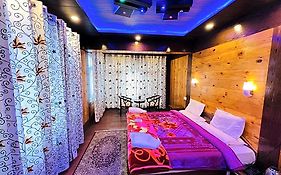 Hotel Sonamarg Inn